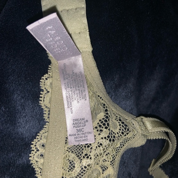 VS NWOT Dream Angels Push-up in 36C with Matching Panties - Picture 4 of 6